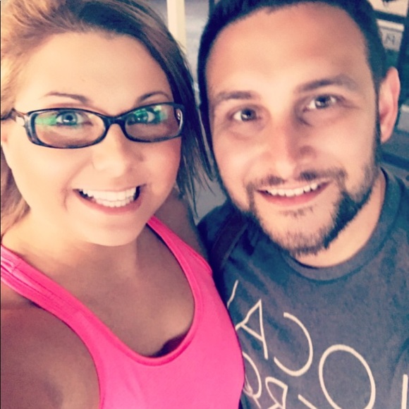 Meet your posher - Picture 4 of 8